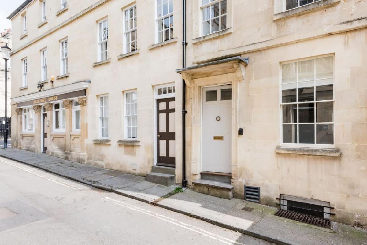 Holiday home Georgian Townhouse With Free Parking Bath