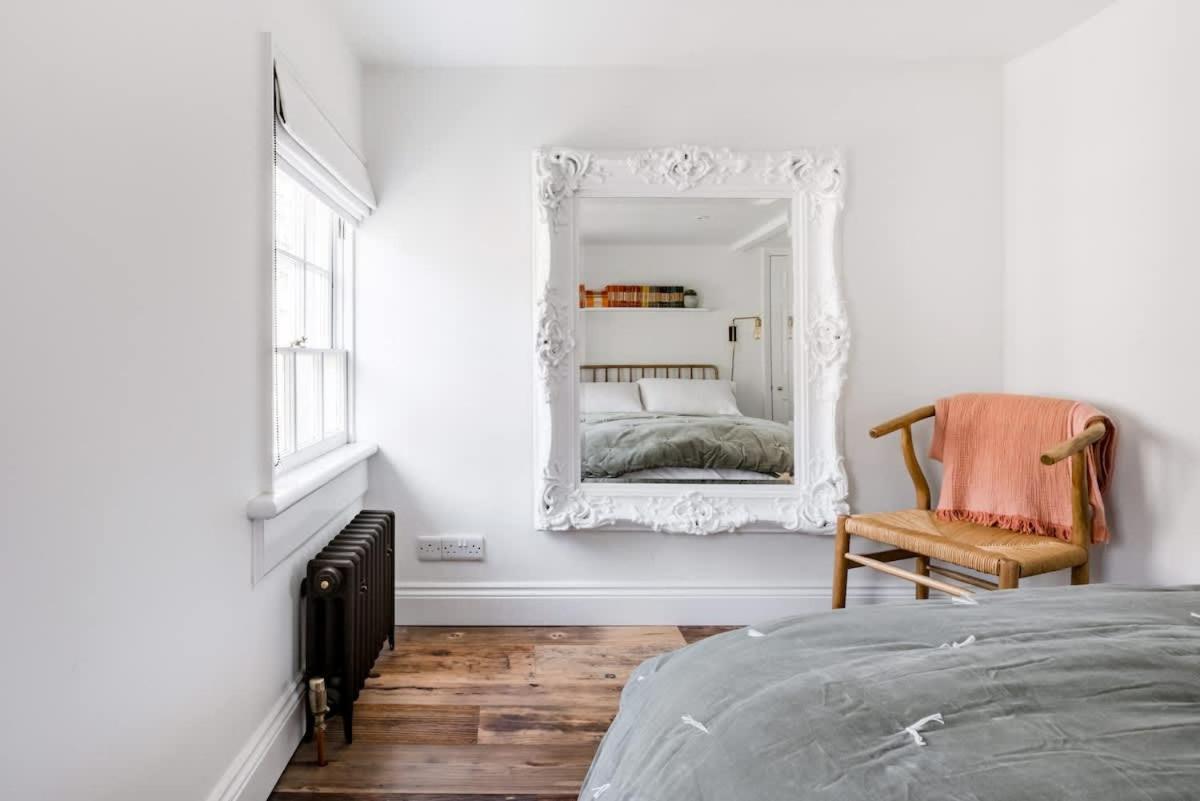 Georgian Townhouse With Free Parking *